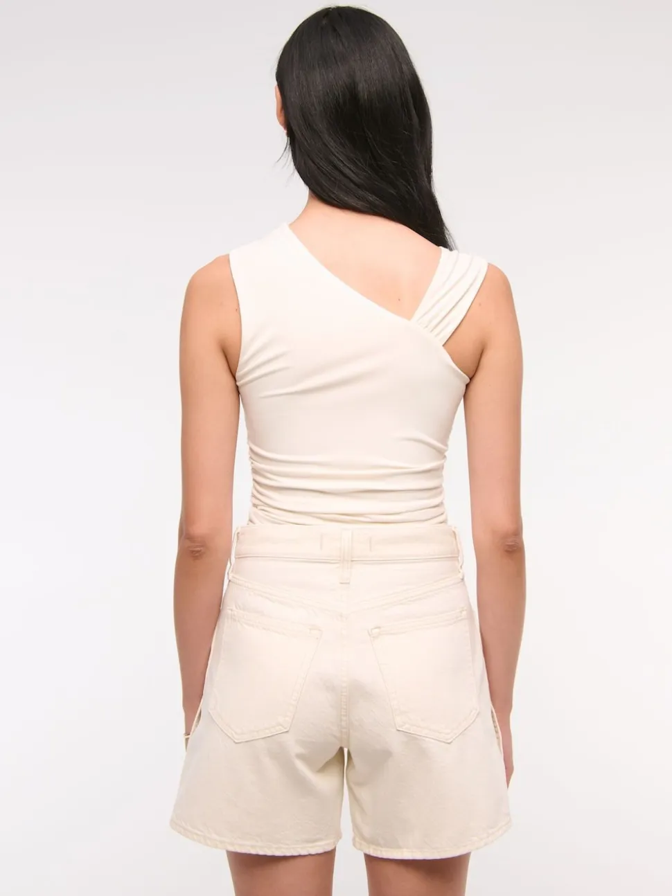 Abercrombie & Fitch High Rise Loose Denim Shorts With Vent Hem