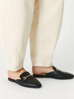 Accessorize - Loafers met metalen staafje zonder achterkant