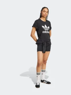 adidas Originals Essentials shorts