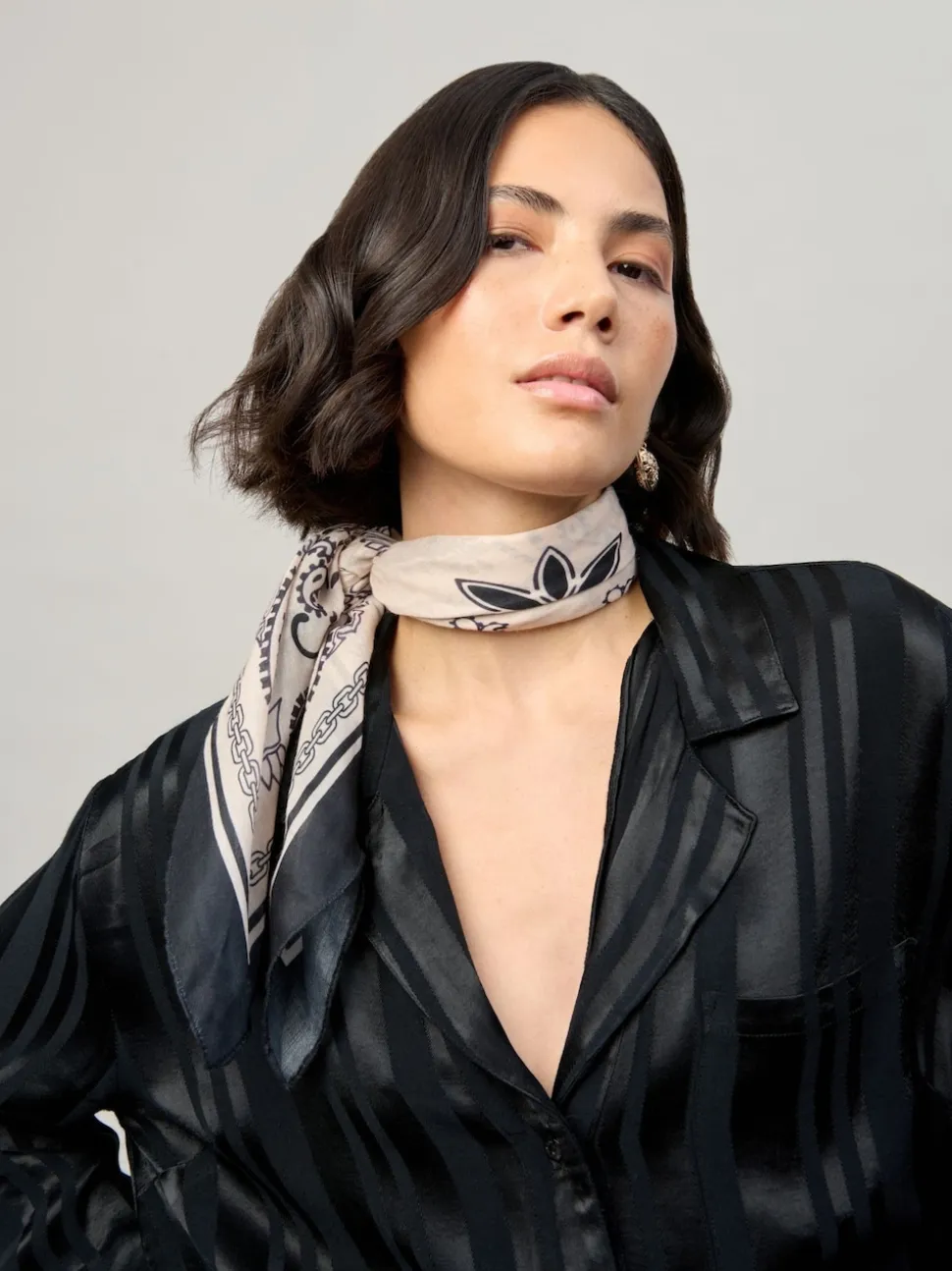 Aela Modern Western Black Scarf