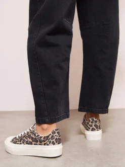 Animal - Luipaardprint - Friends Like These Canvas Flatform Lace Up Casual Low Top Trainers