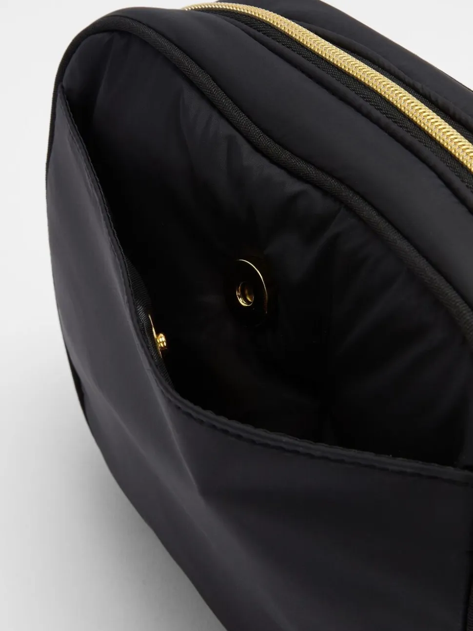 Barbour® International Monaco Quilt Logo Crossbody Bag