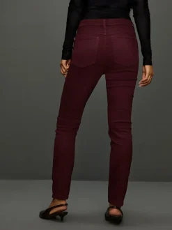 Bessenrood - Authentieke relaxed skinny jeans