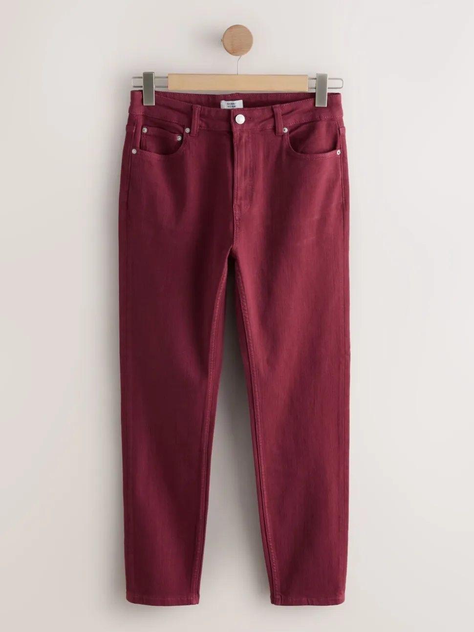 Bessenrood - Authentieke relaxed skinny jeans