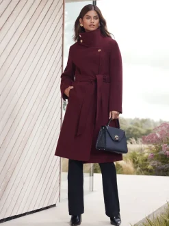 Bessenrood - Lipsy asymmetrische jas met trechterhals en riem