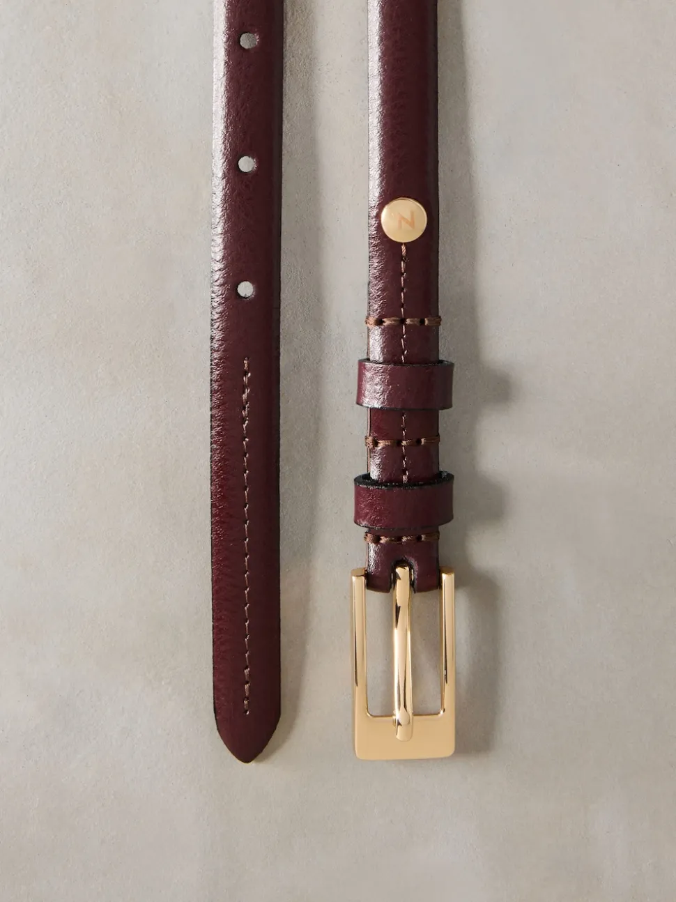Bessenrood - N. Premium skinny Made In Italy leren riem