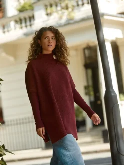 Bessenrood - Ribbed Mock Layer Poncho