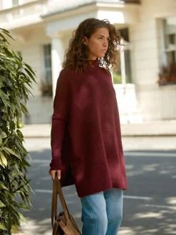 Bessenrood - Ribbed Mock Layer Poncho