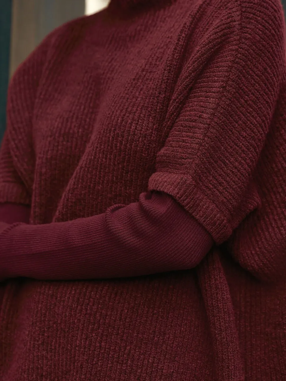 Bessenrood - Ribbed Mock Layer Poncho