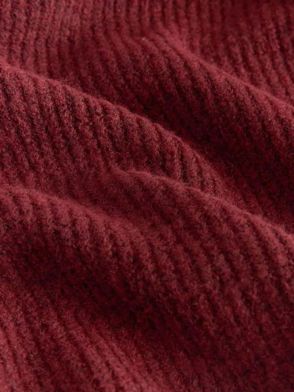 Bessenrood - Ribbed Mock Layer Poncho
