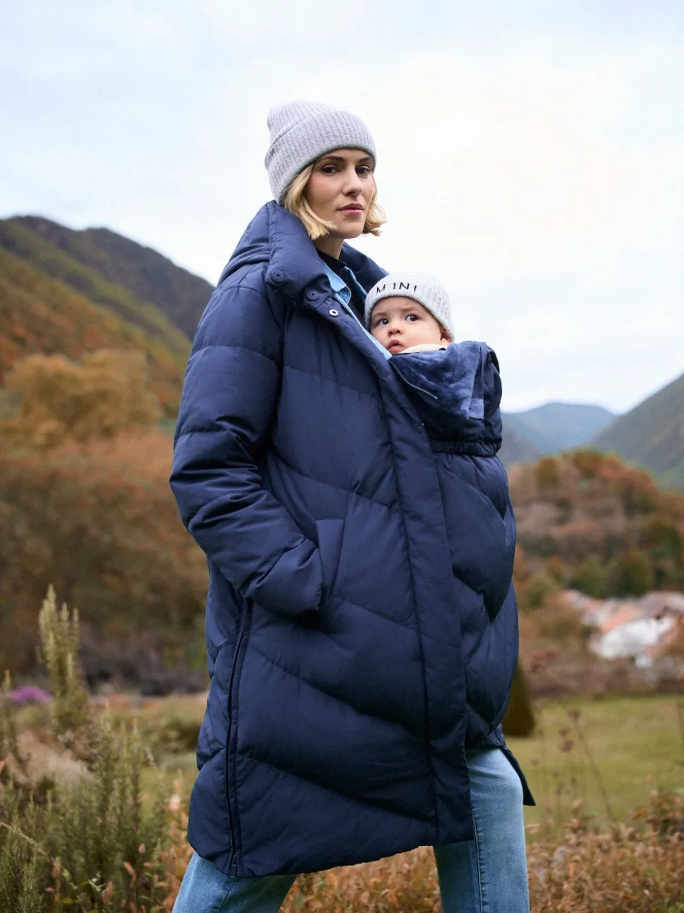 Blauw - Seraphine Lange Chevron 3 in 1 zwangerschaps- & draagjas met donsvulling