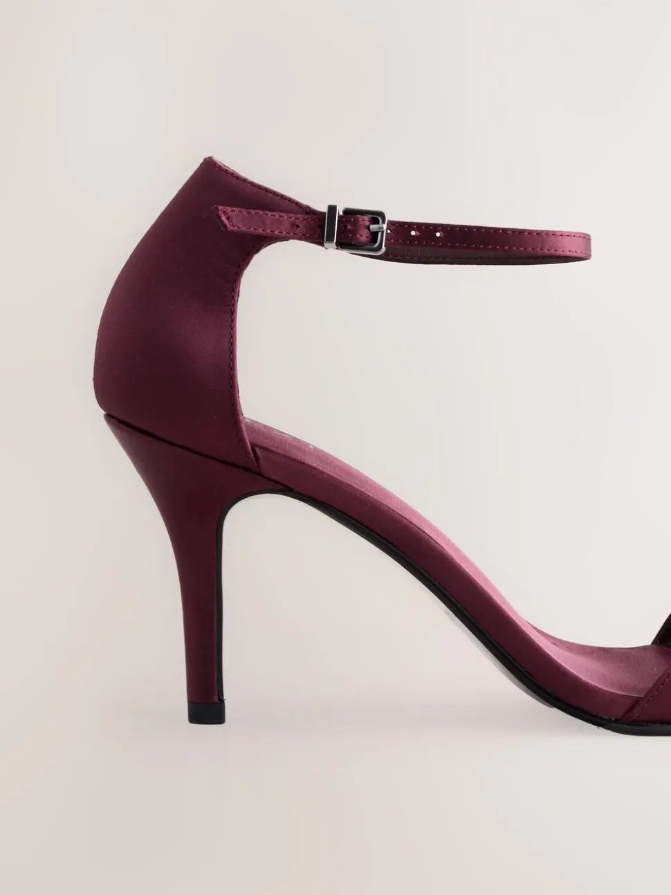 Bordeauxrood - Forever Comfort® Mini Satin Bow Heeled Sandals