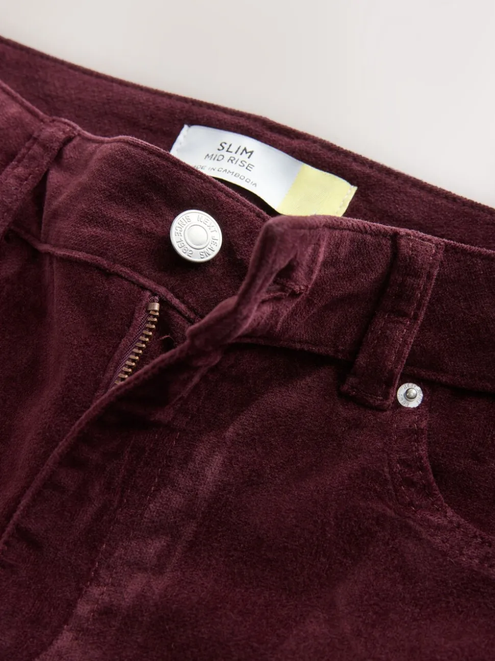 Bordeauxrood - Slim Velvet Cord Jeans