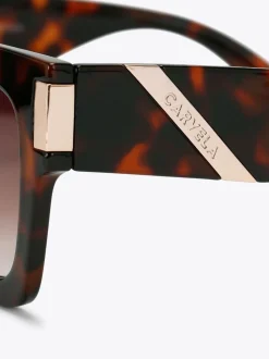 Bruin - Carvela Chunky Flare Sunglasses