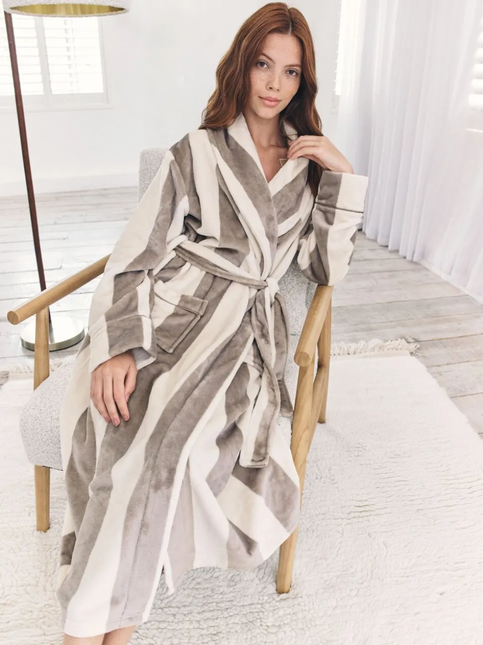 Bruin - Chelsea Peers Fleece Stripe Dressing Gown