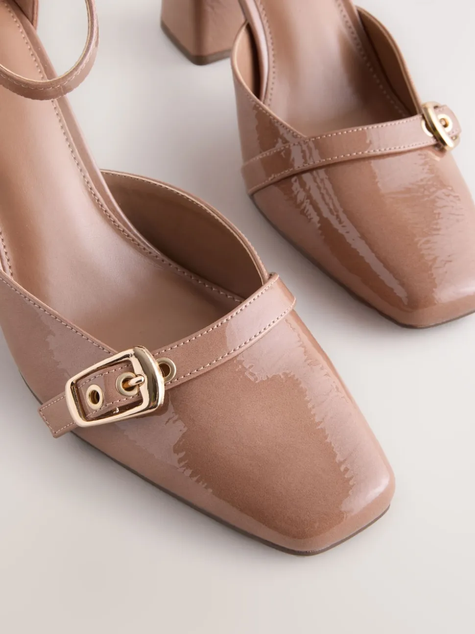 Bruin - Forever Comfort® Buckle Closed Toe Block Heels