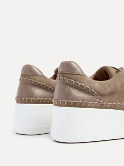 Bruin - Linzi - Harlem sneakers met plateauzool van imitatieleer