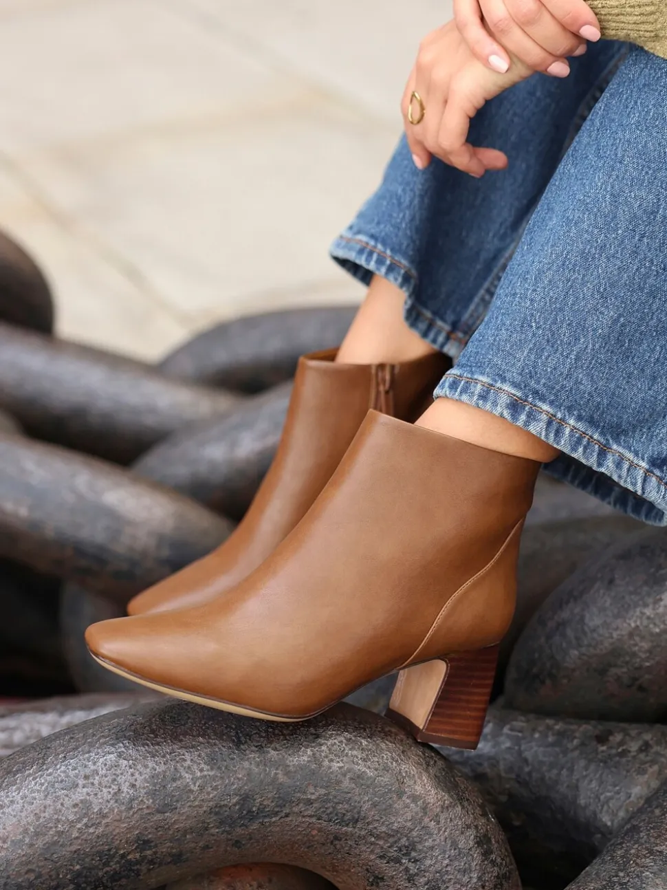 Bruin - Linzi Cove Comfort Block Heeled Ankle Boot