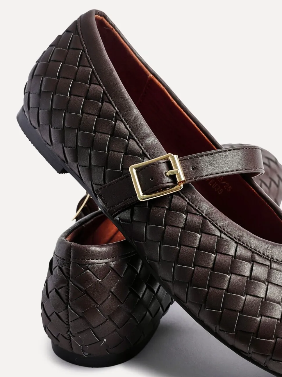 Bruin - Linzi Dagelijkse Geweven Lage schoenen Met Gesp
