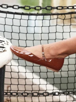 Bruin - Linzi Hush Square Toe Mary Jane Shoes