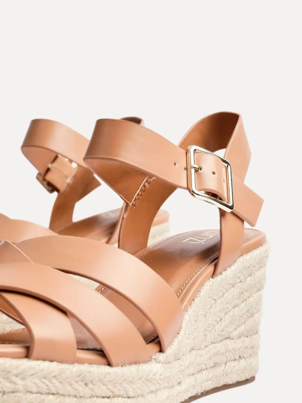 Bruin - Linzi Sheena sleehaksandalen met gekruiste voorkant