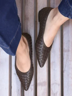 Bruin - Linzi Talina Woven Pointed Toe Ballet Flats