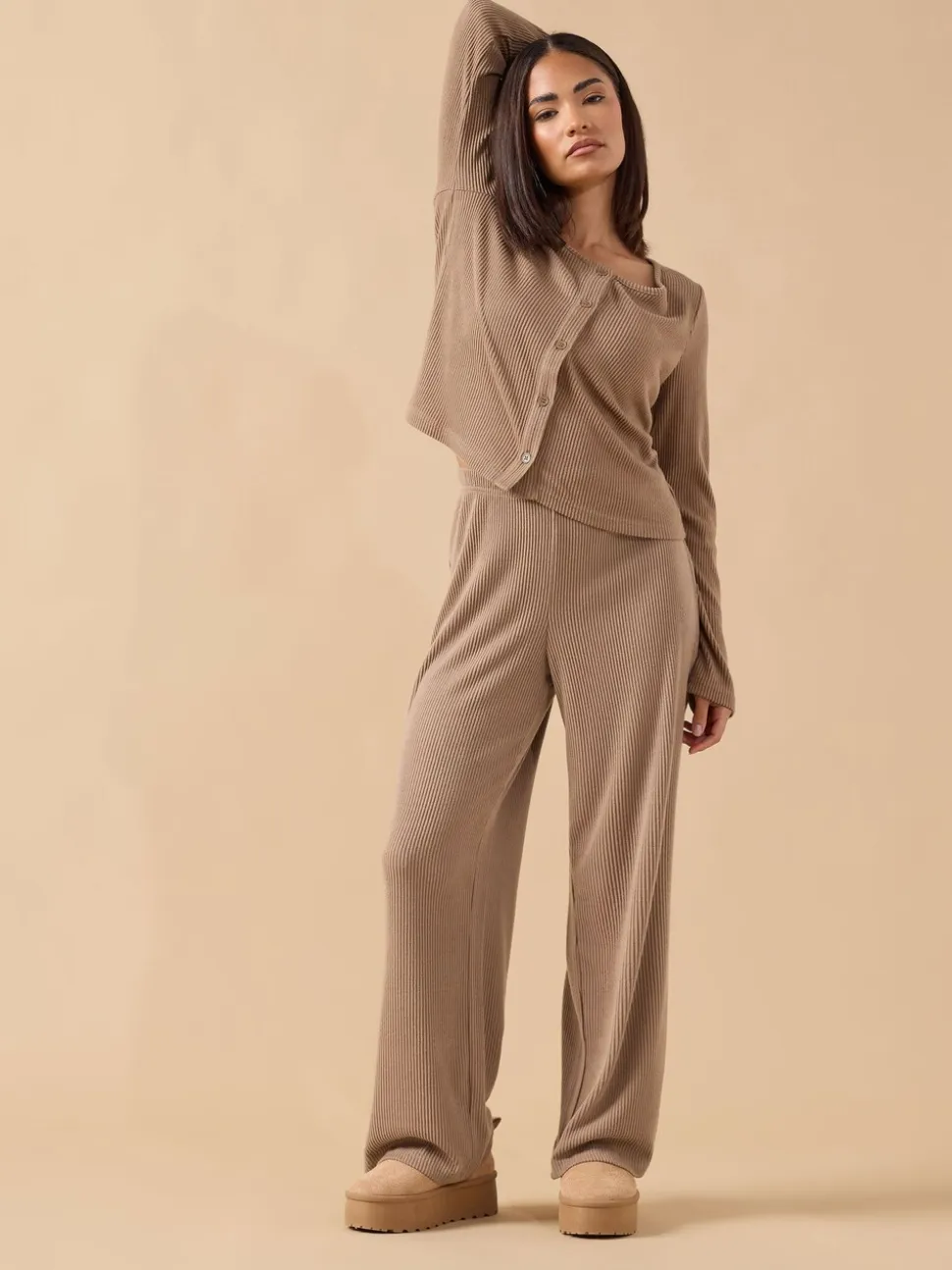Bruin - PixieGirl Petite Ribbed Wide Leg Joggers