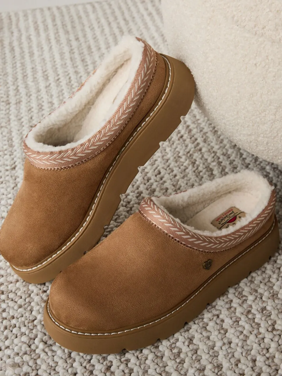 Bruin - Skechers Keepsakes Lite Cozy Fest pantoffels