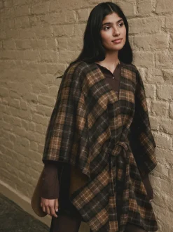 Bruin geruit - Wrap Front Cape Poncho