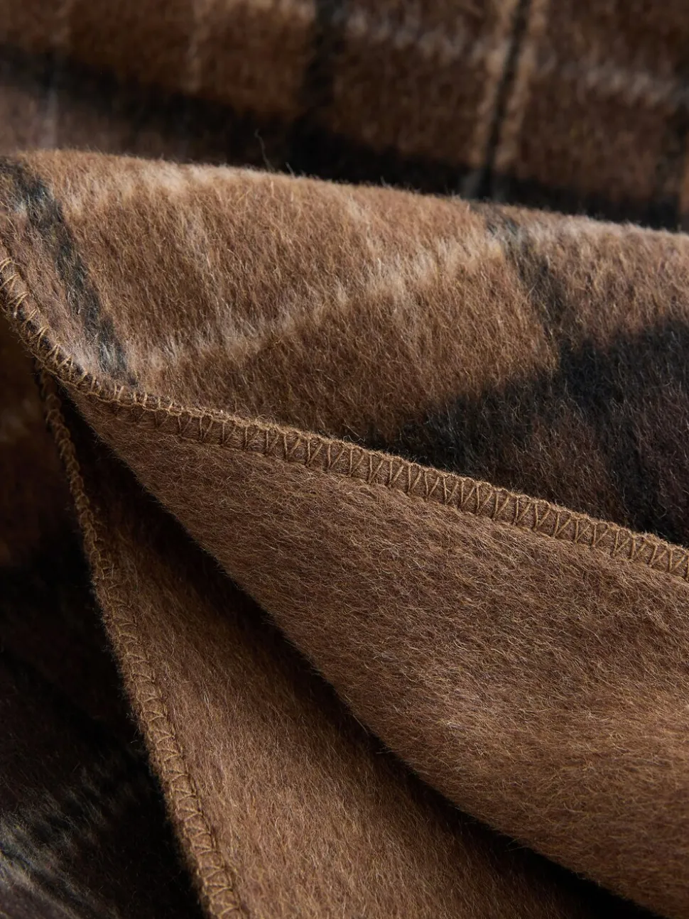 Bruin geruit - Wrap Front Cape Poncho