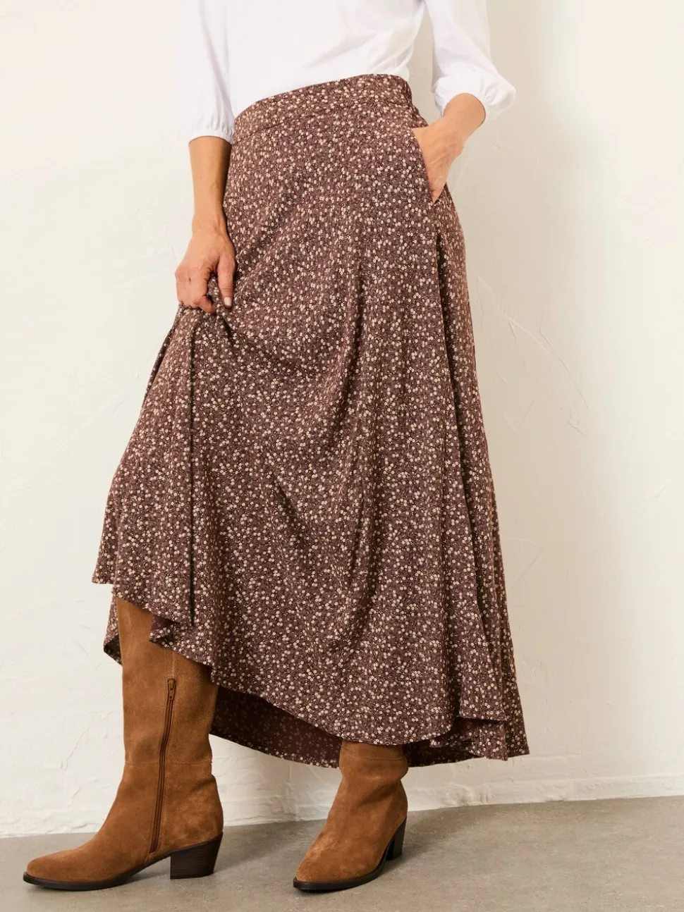 Bruin met fijne print - FatFace midirok