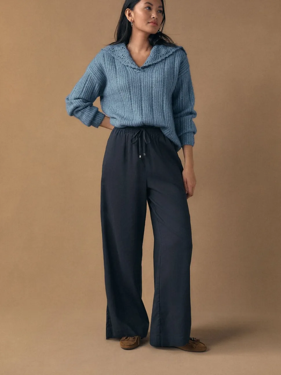 Chambray blauw - Ribbed Knit Jumper With Crochet Sailor Collar