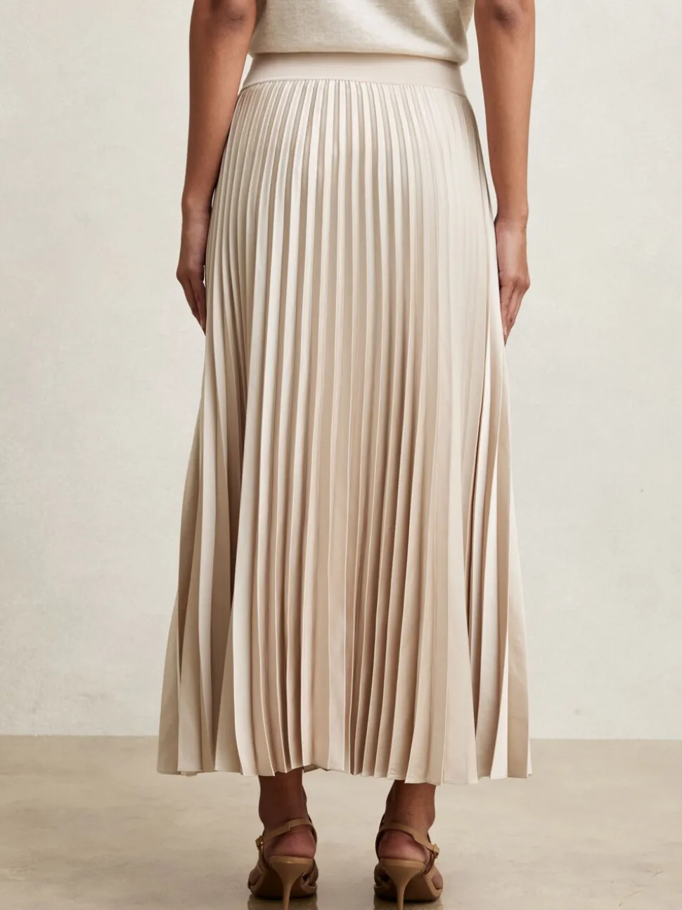 Champagne naturel - Reiss Seren Pleated Midi Skirt