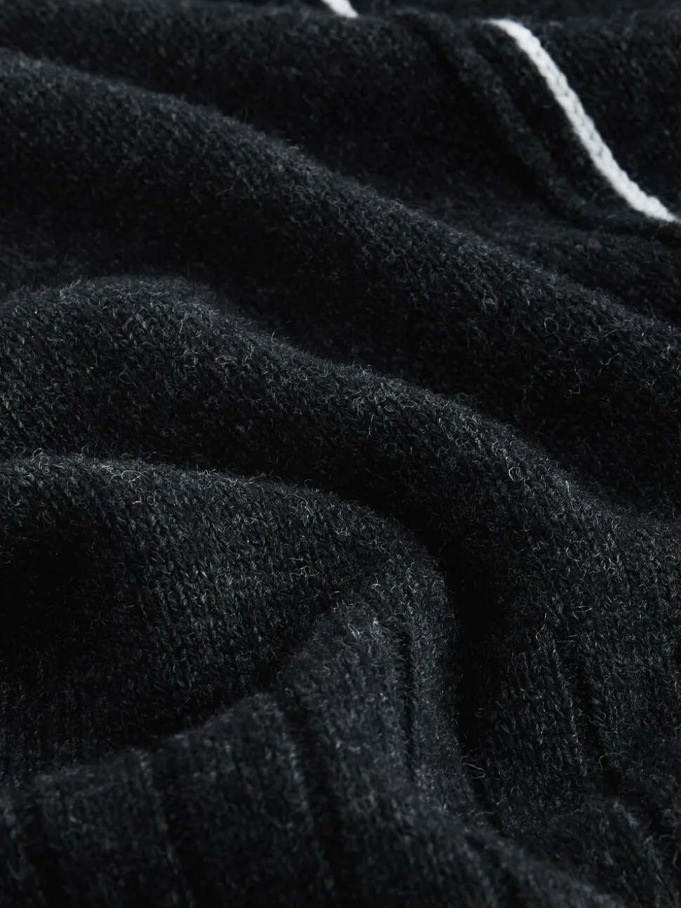 Charcoal Tipped - 100% N.Premium trui van lamswol met ronde hals