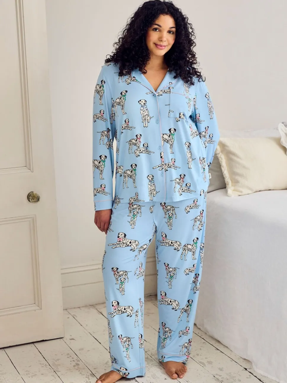 Chelsea Peers Dalmation Dogs Print Long Pyjamas Set
