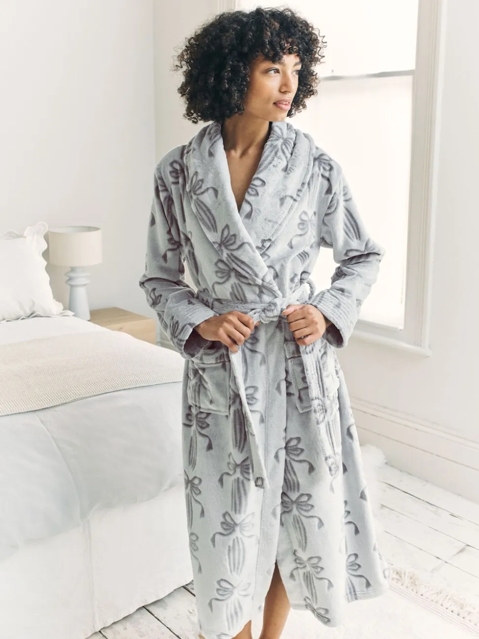 Chelsea Peers Fleece Burnout Ribbon Bow Long Dressing Gown