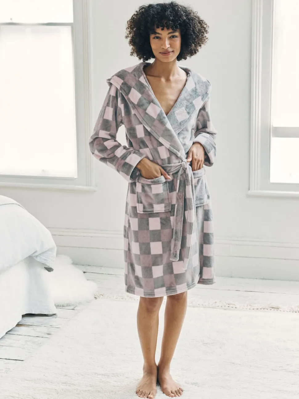 Chelsea Peers Fleece Check Hooded Dressing Gown