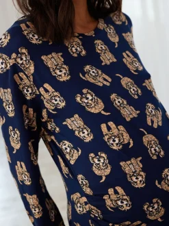 Chelsea Peers Lange pyjamaset met cockapoo-print en ronde hals