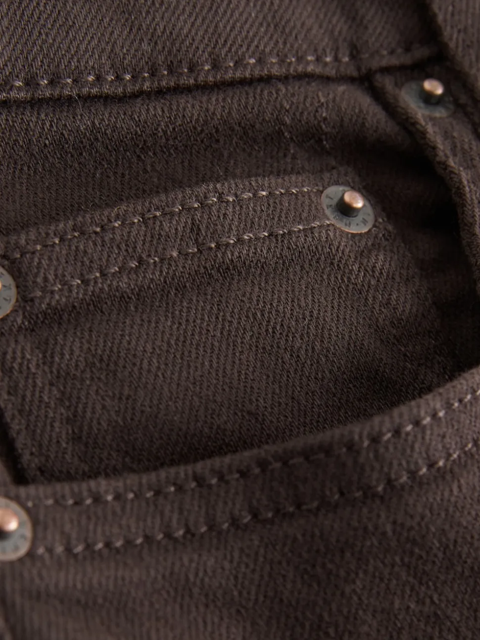 Chocoladebruin - Authentieke relaxed skinny jeans