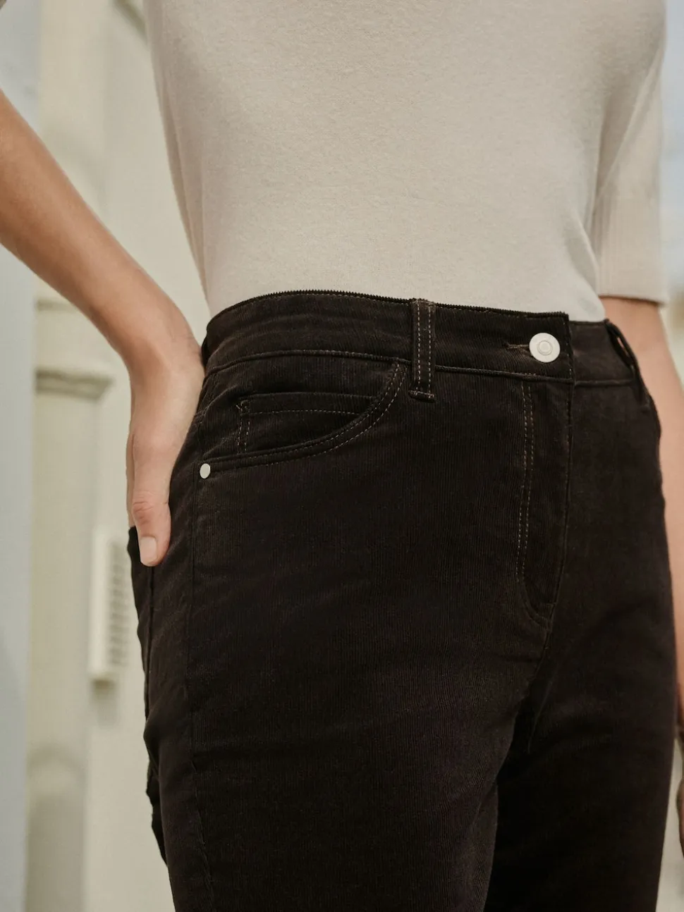 Chocoladebruin - Corduroy skinny broek