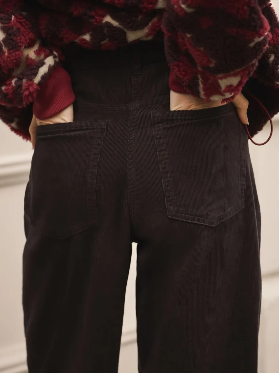 Chocoladebruin - Corduroy broek met wijde pijpen