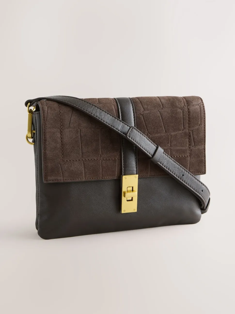 Chocoladebruin - Crossbodytas met imitatie krokodillenleer