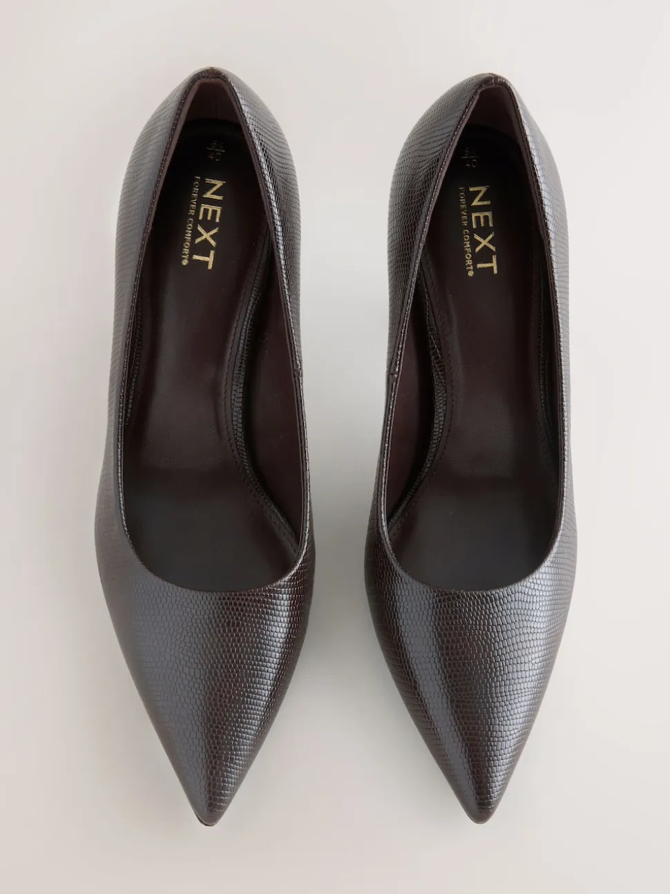 Chocoladebruin - Forever Comfort® Point Toe Court Heels