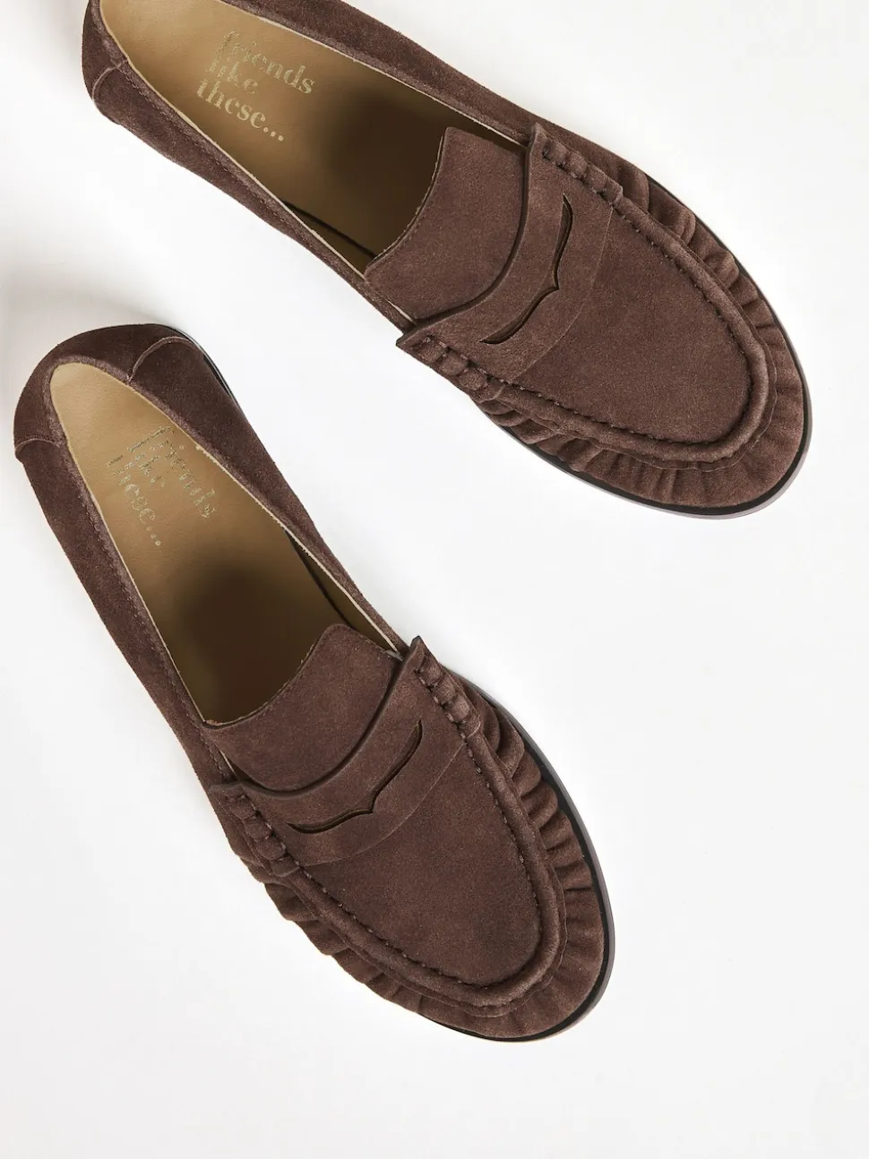 Chocoladebruin - Friends Like These Flat Ruched Comfort Slip On Penny Loafers