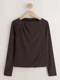 Chocoladebruin - Lace Detail Long Sleeve Top