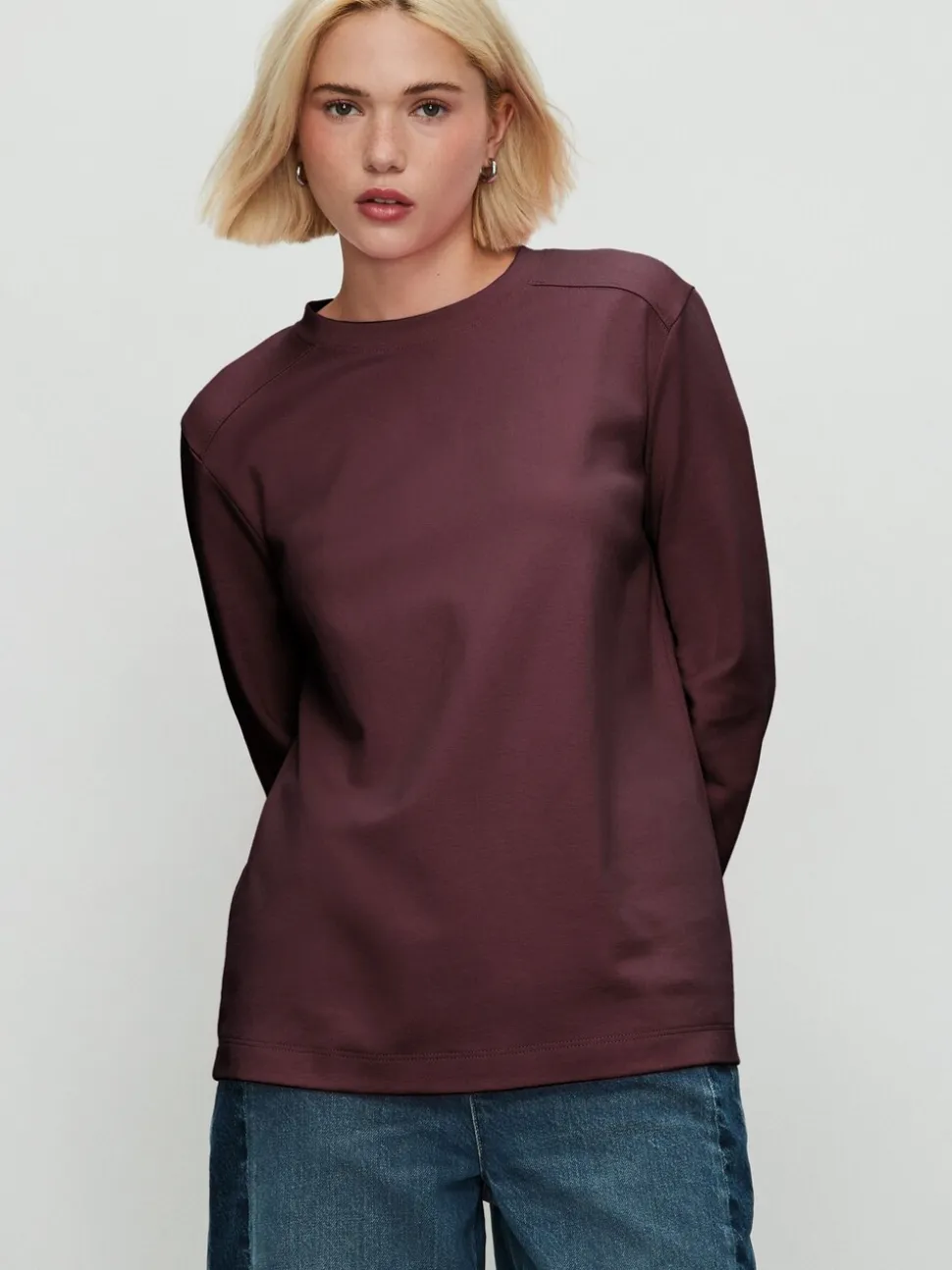 Chocoladebruin - Relaxed Long Sleeve Crew Neck T-Shirt
