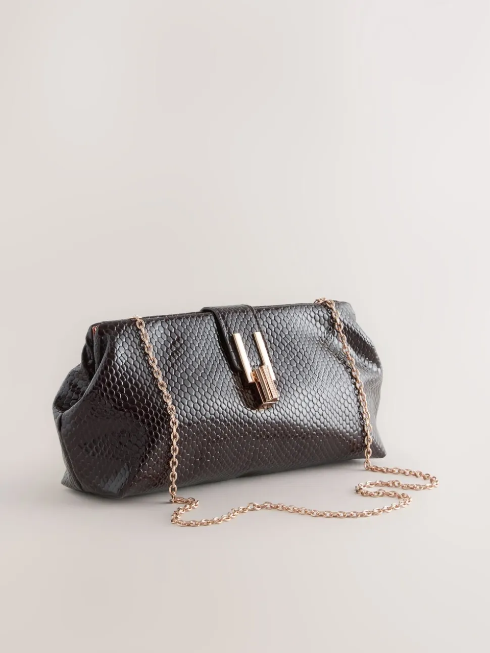 Chocoladebruin - Ruime clutch