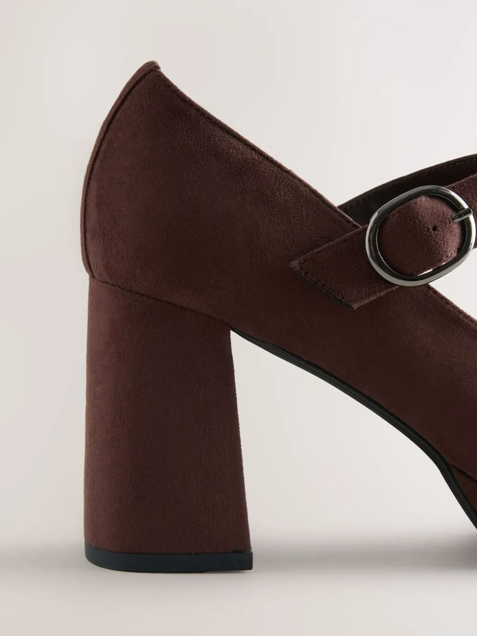 Chocoladebruine microvezel - Forever Comfort® Brogue Mary Jane Platform Blokhakken met Plateauzool