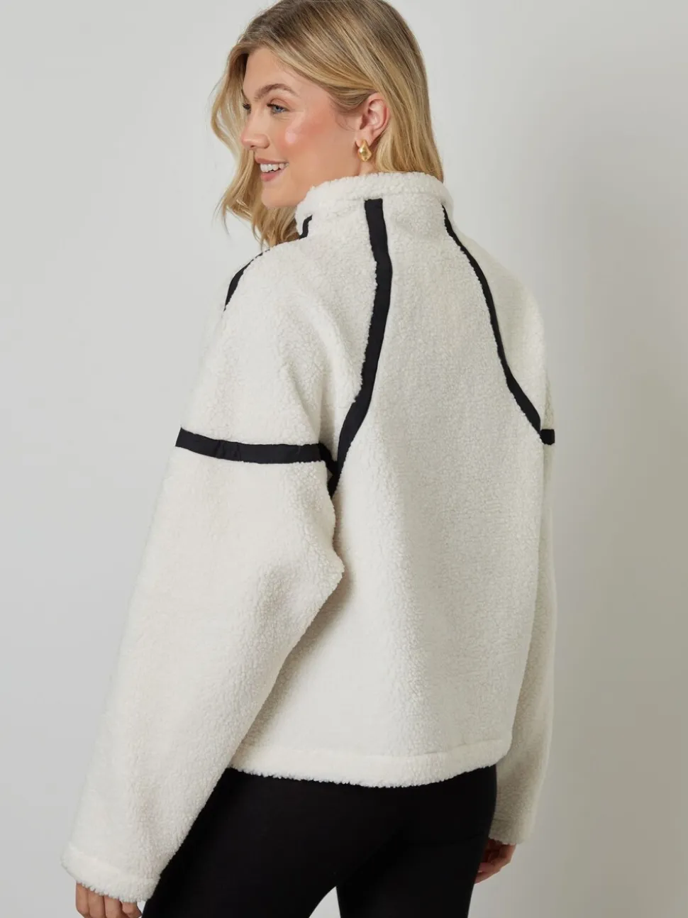 Crème - Another Sunday Half Zip Contrast Trim Borg Fleece