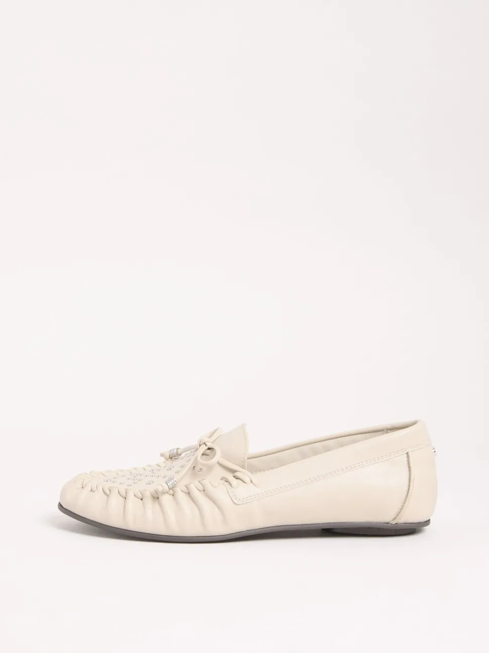 Crème - Lipsy casual mocassin instappers van imitatieleer met studs